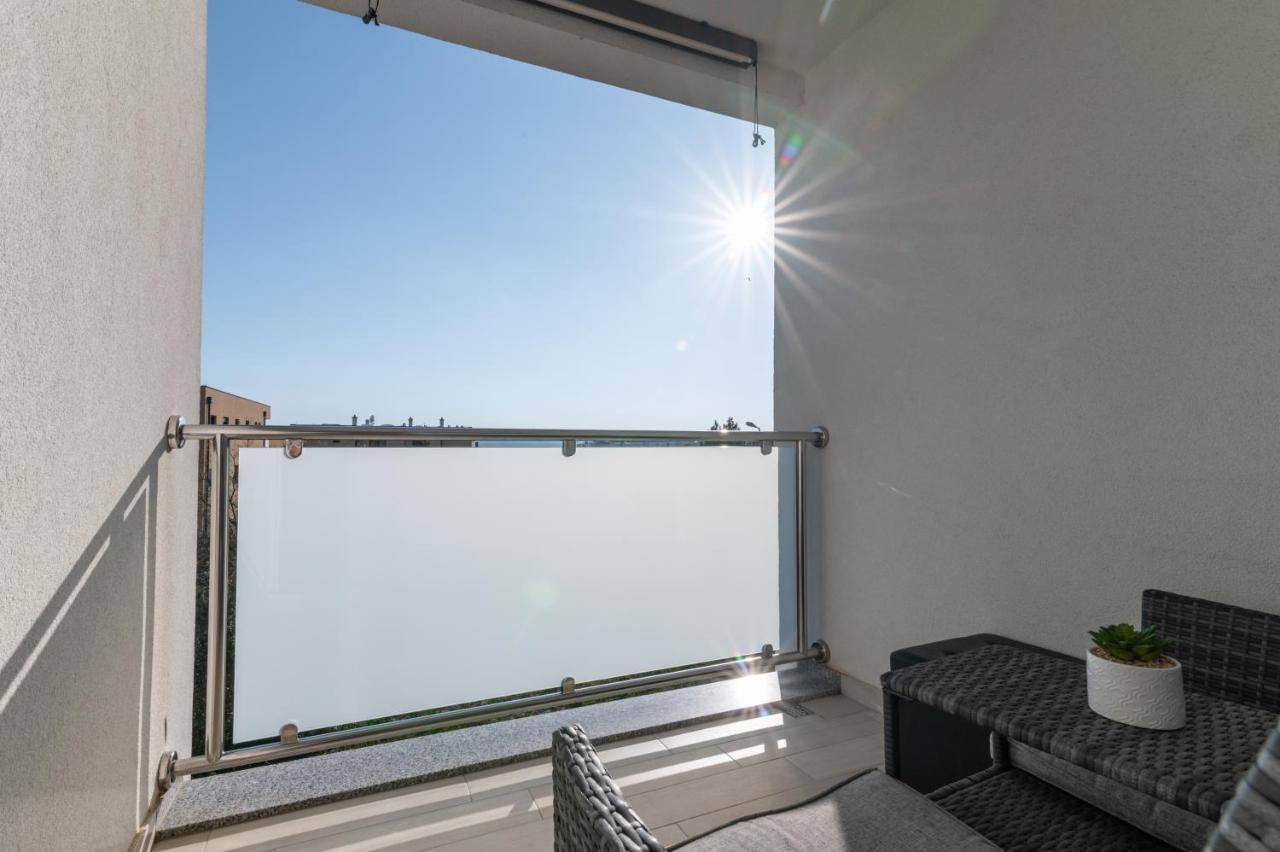 Apartment Sunny Apartment Zadar